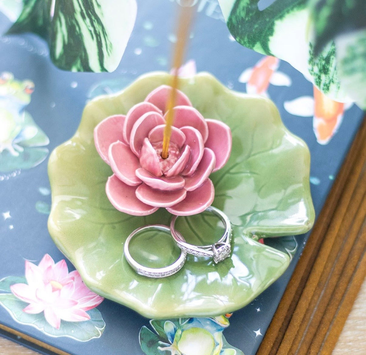 Lily pad trinket dish & incense holder