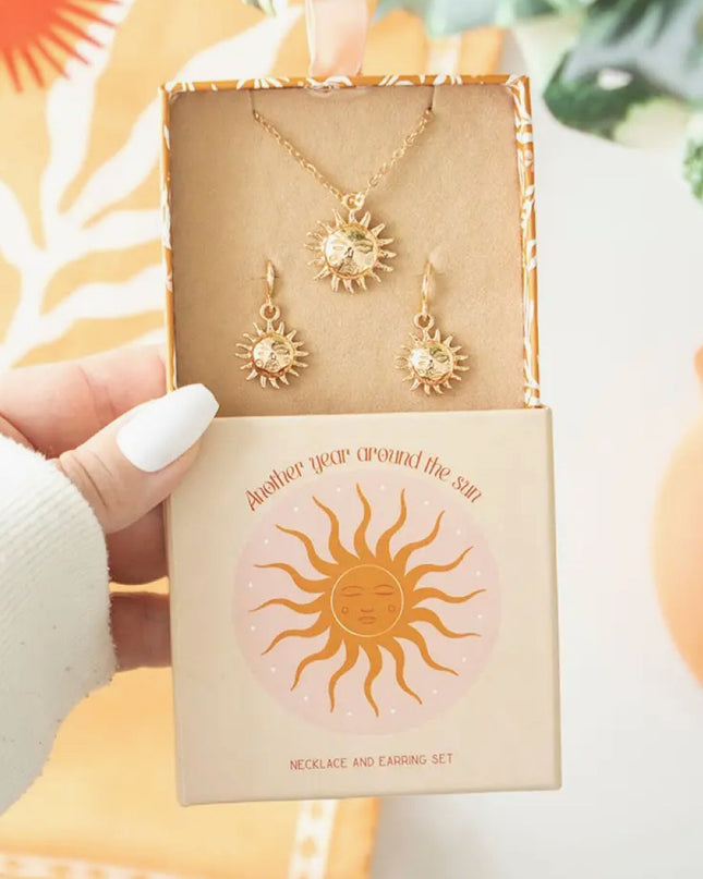 Sun Earring and Necklace Set